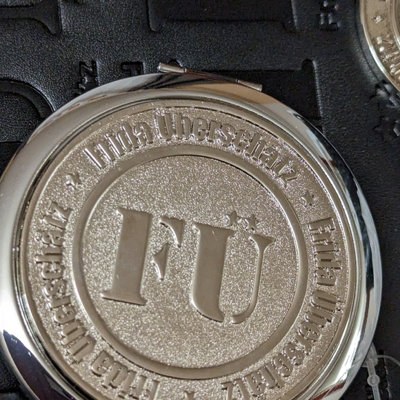 Freida Uberschatz FU Logo Large Leather Handbag W/Dust Bag NWOT MSRP $200 - Picture 7 of 10